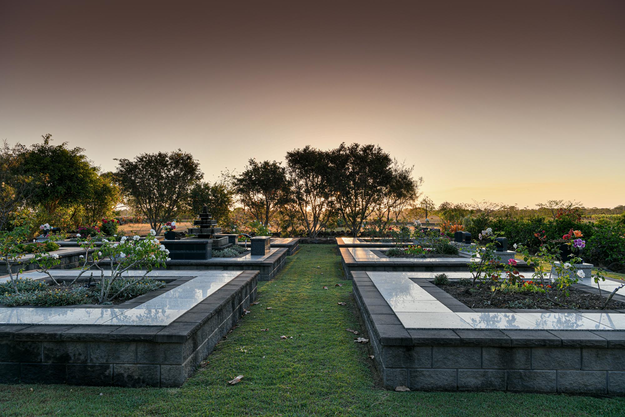 DAF-Springfield Gardens Crematorium Des Allen